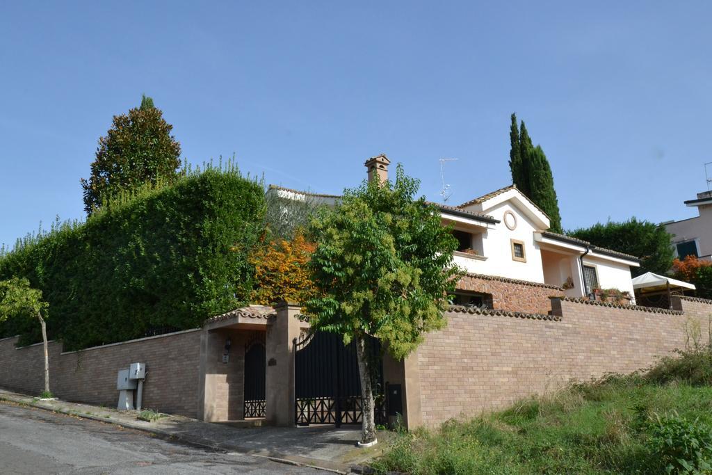 Villa Serapide B&B チボリ エクステリア 写真