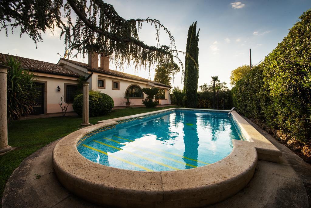 Villa Serapide B&B チボリ エクステリア 写真