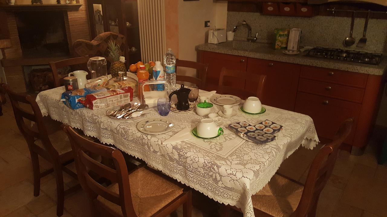 Villa Serapide B&B チボリ エクステリア 写真